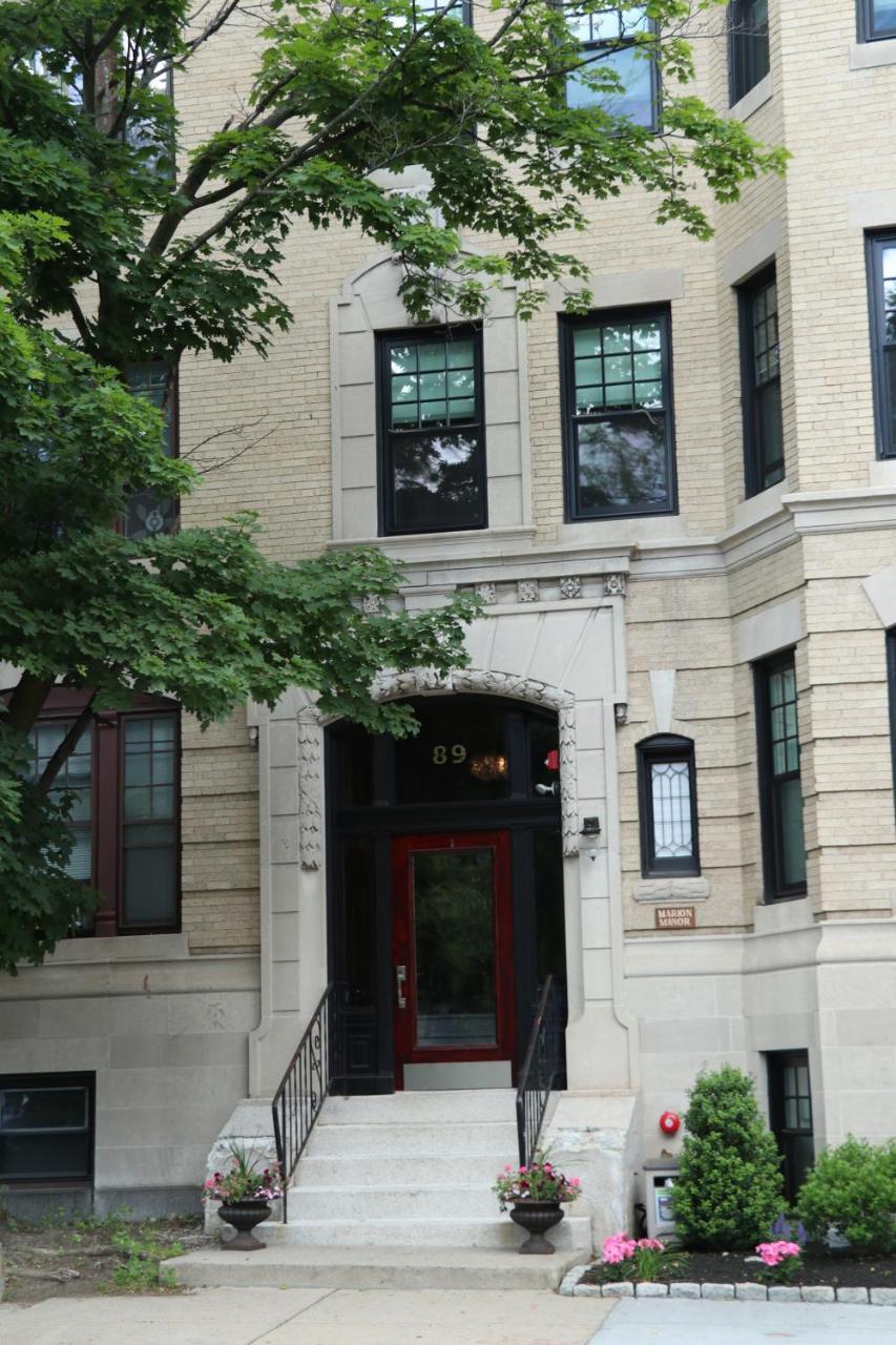A Stylish Stay W/ A Queen Bed, Heated Floors.. #34 Brookline Zewnętrze zdjęcie